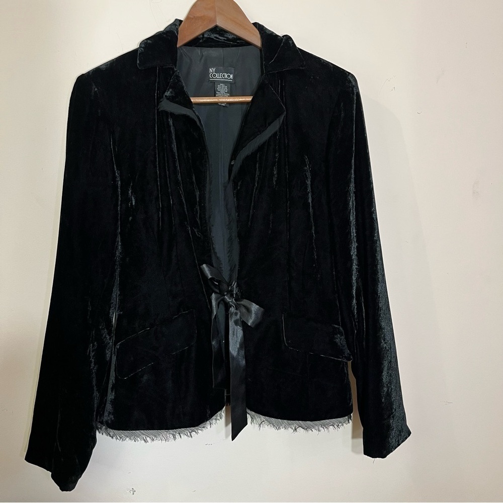 NY Collection sz medium black velvet tie front blazer with fringe trim